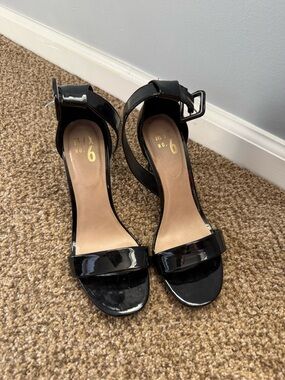 Black Patent Ankle Strap Block Heel Sandals
